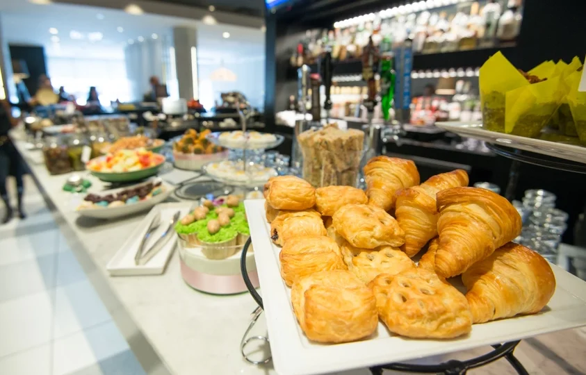 Breakfast brunch buffet at Yellow Door Bistro